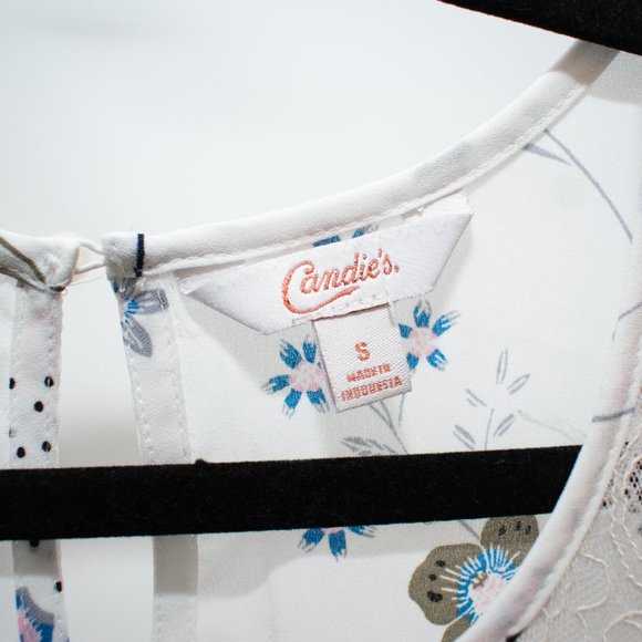 Candie's Sleeveless Floral Print White Blouse Size Small - Picture 5 of 6